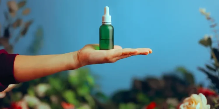 زيت الورد أفضل الزيوت لتفتيح البشرة