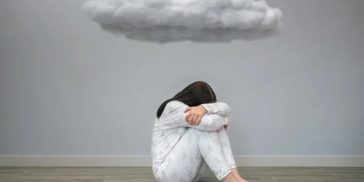 امرأة تعاني من الاكتئاب