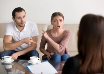 حلول المشاكل الزوجية بعد 10 سنوات