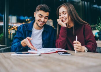 أسئلة قبل الزواج تضمن التفاهم