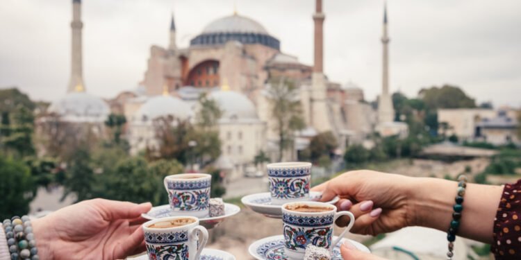 دليل أسعار تركيا 2025 للسائحات العرب