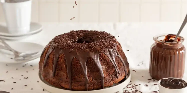 كيك الشيكولاتة بطريقة ناجحة وسهلة