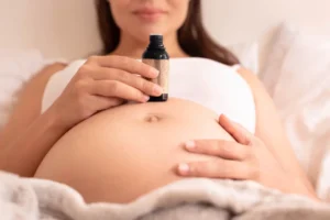زيت الورد يخلص الحامل من التوتر