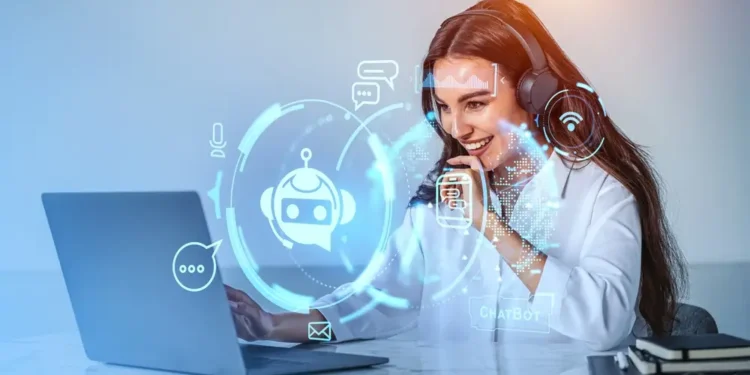 اتقان أوامر الذكاء الاصطناعي تساعد امرأة عاملة على التطور