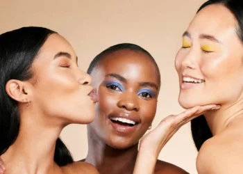 مواصفات برج العقرب في الصداقة