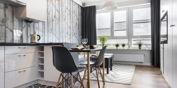 الطرابيزة متعددة الاستخدام حل ذكي للمطابخ الضيقة