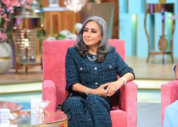 هالة كاظم ضيفة برنامج تلفزيوني، تتحدث عن رحلتها