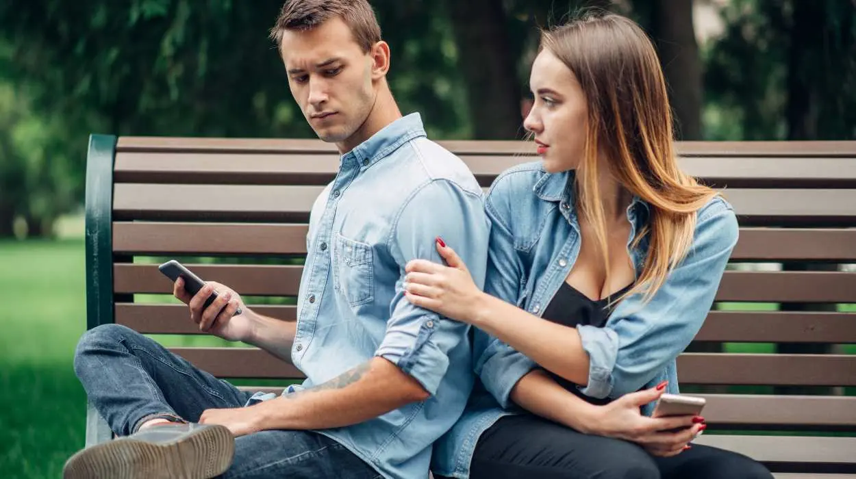 الانسحاب المؤقت رد فعل رجل الأسد بعد تجاهله