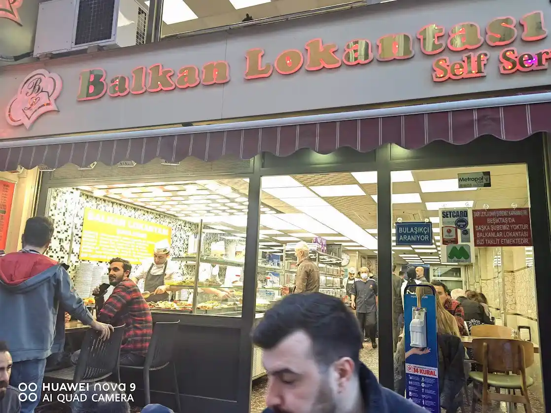 طعم في إسطنبول يقدم وجبات سريعة خلال رمضان 2022 (تجربتي الشخصية)