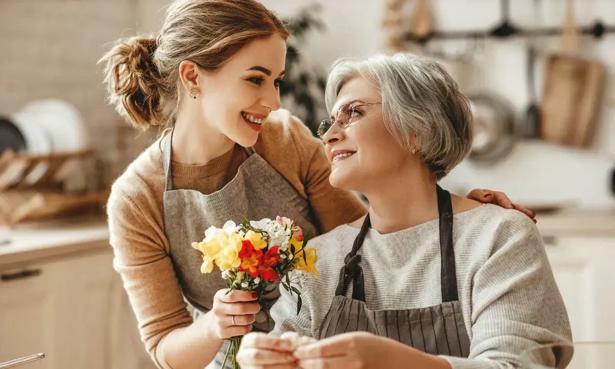 الورد هدية جميلة لحماتك